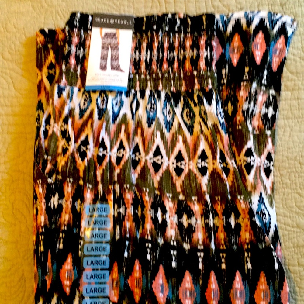 Peace & Pearls soft printed pants